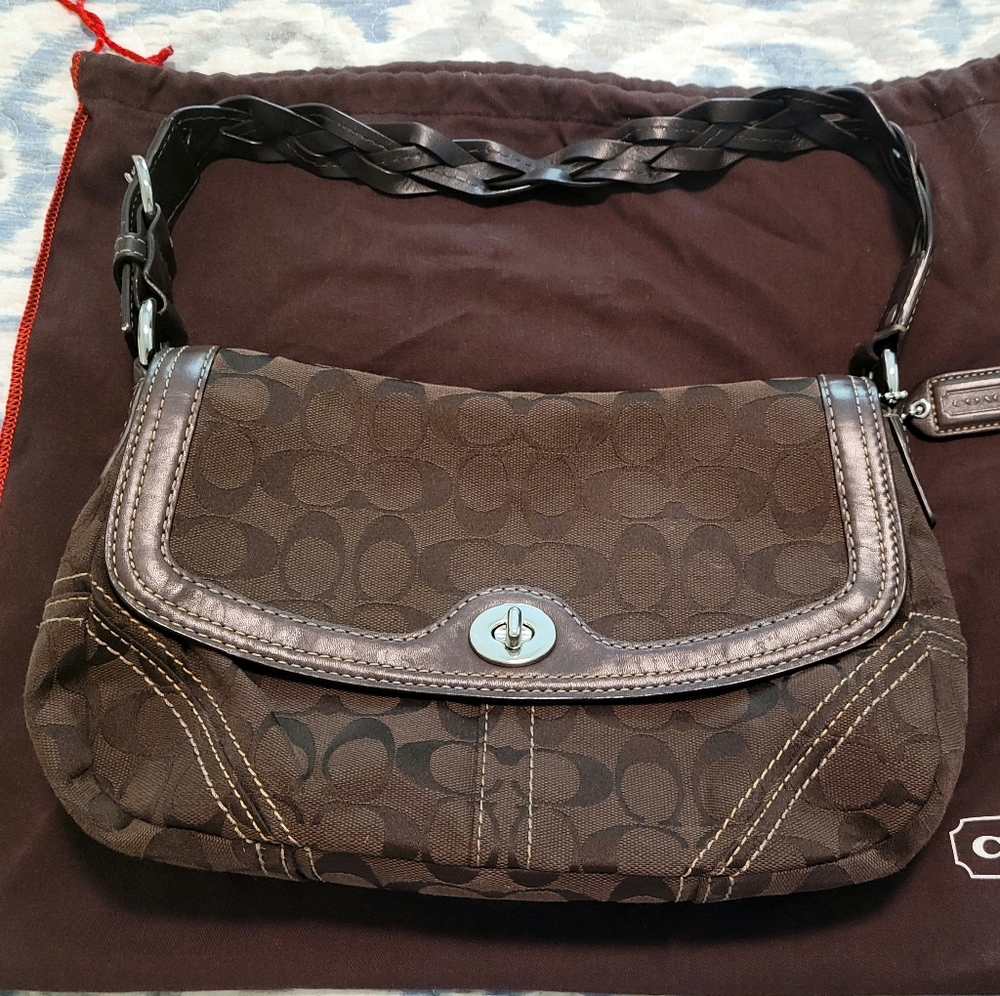 Vintage Coach shoulder bag